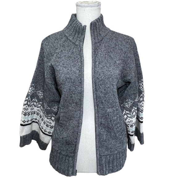 💥2/$15 NWT Old Navy grey white kimono sleeve cotton wool fair isle sweater sz S - Picture 4 of 13